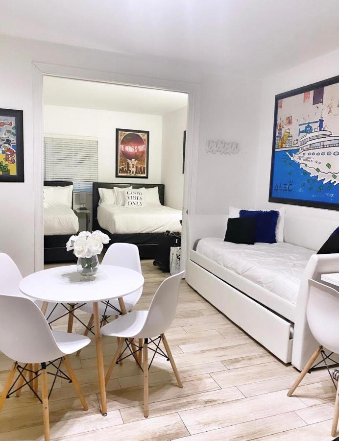2 Bedroom Ocean Drive Newly Renovated Miami Beach Zewnętrze zdjęcie